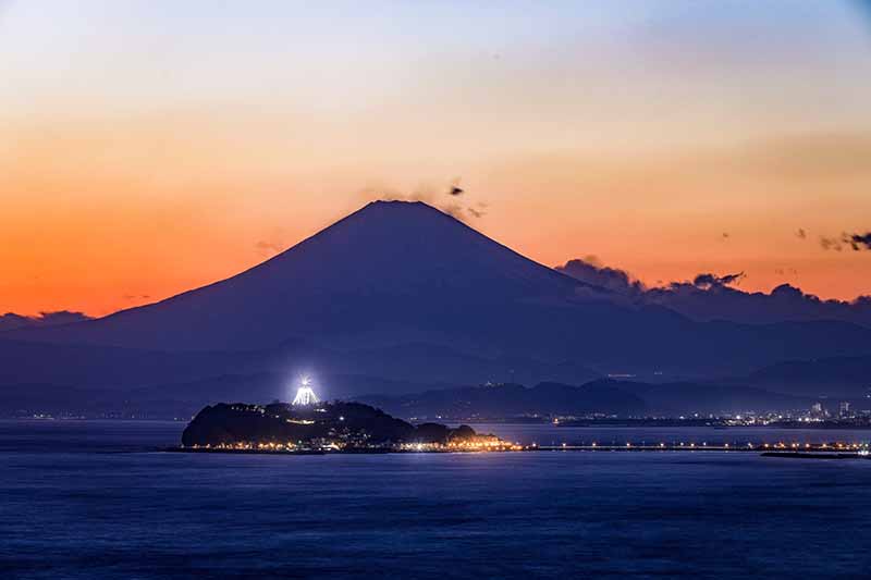 江ノ島の夜景を楽しめる江ノ島ディナークルーズ